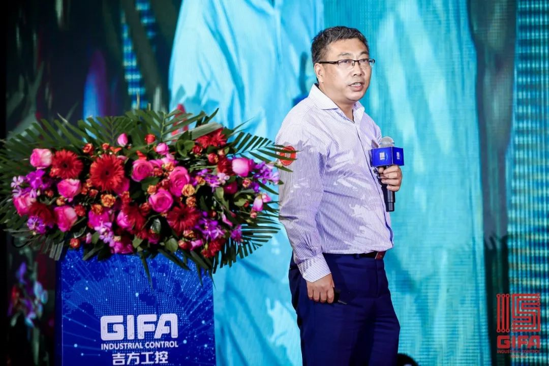 5dd4ed1d5d5d8.png image.png