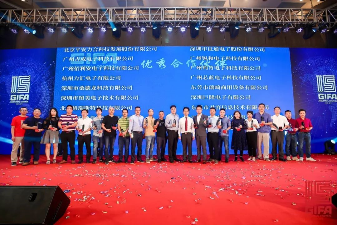 5dd5e878a40d5.png image.png