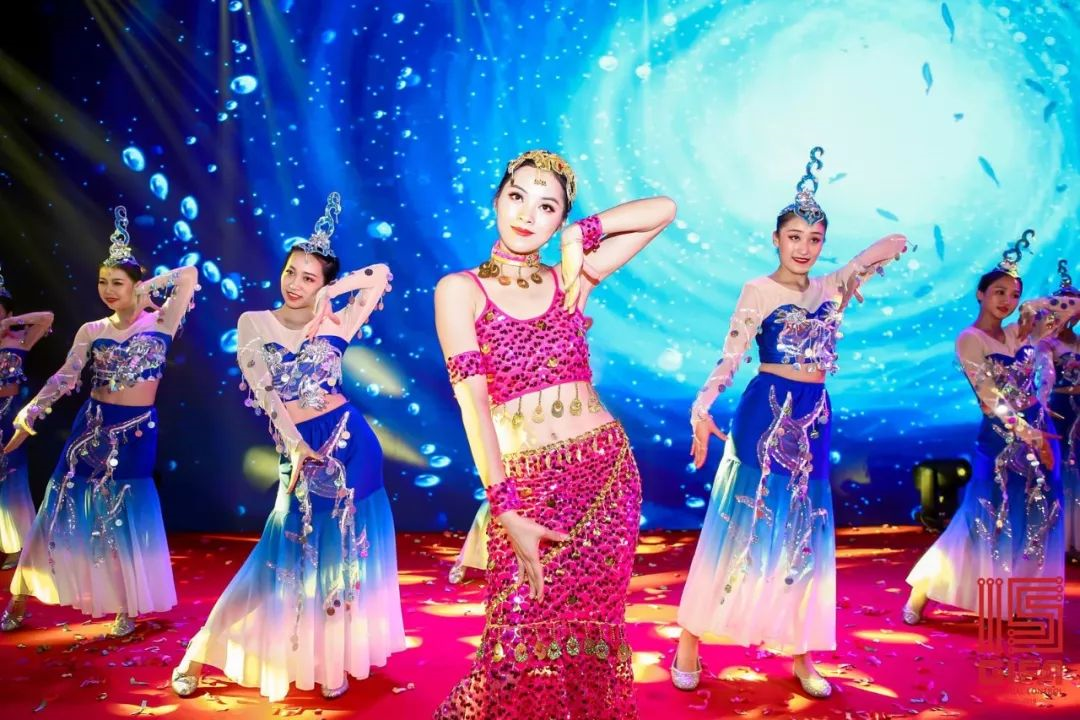 5dd5e8a991120.png image.png