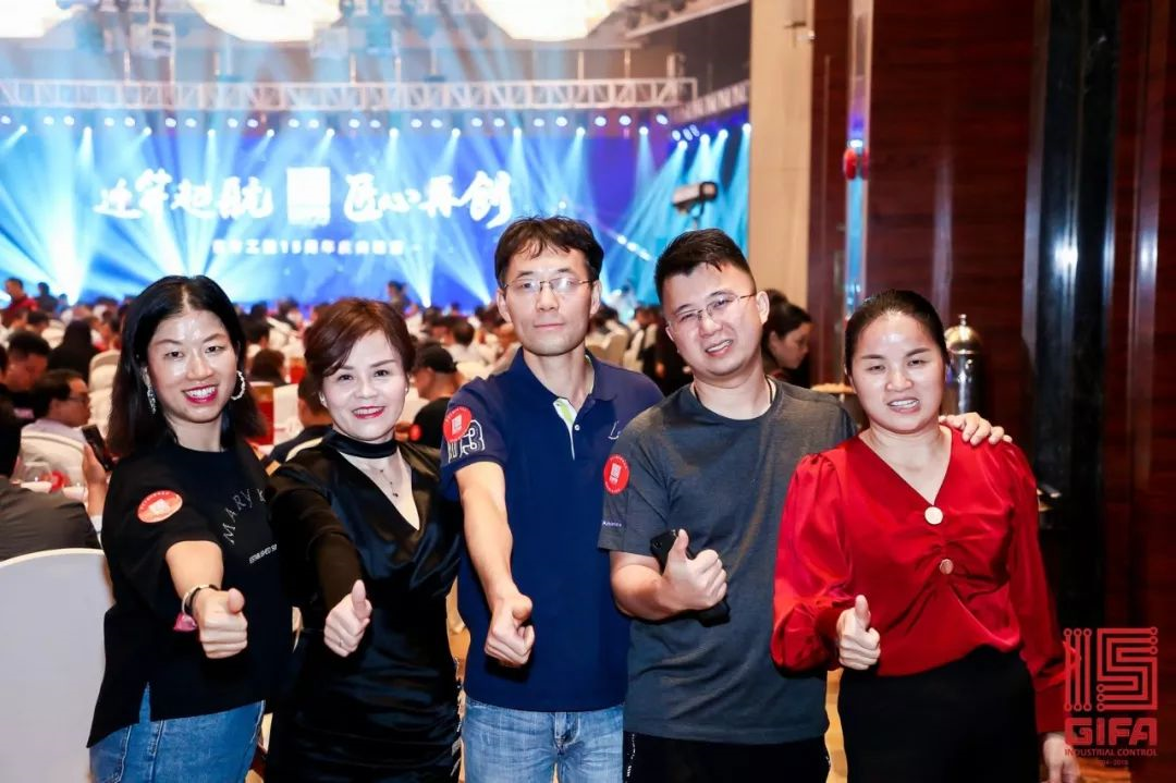 5dd5e92fae3bb.png image.png