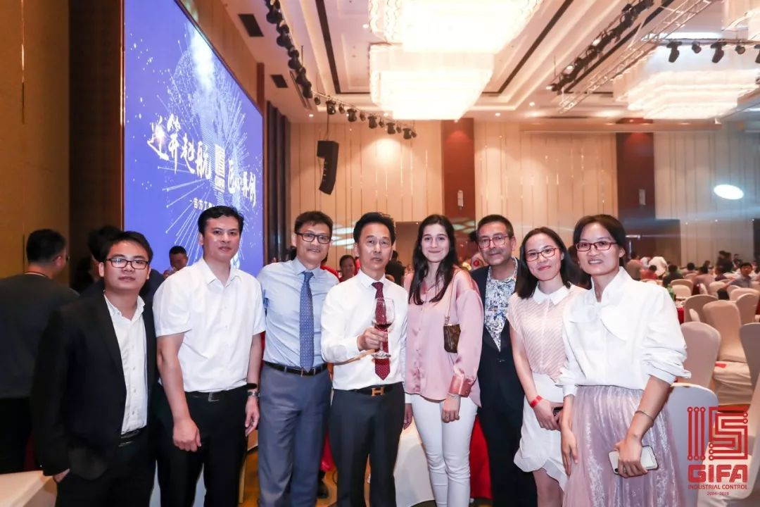 5dd5f78baf500.png image.png